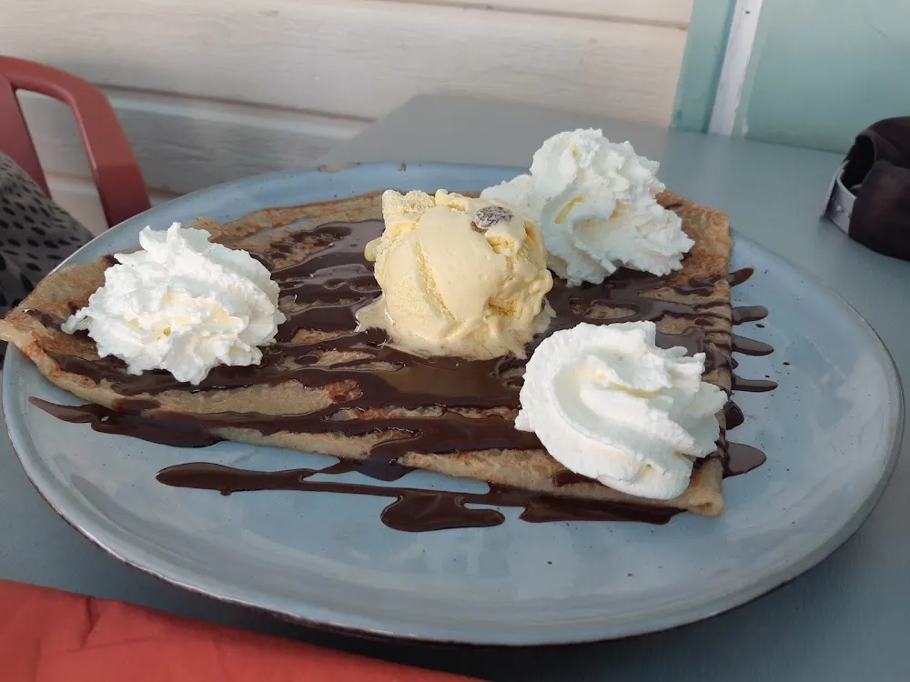 Crêpe Nutella Boule de Glace Vanille
